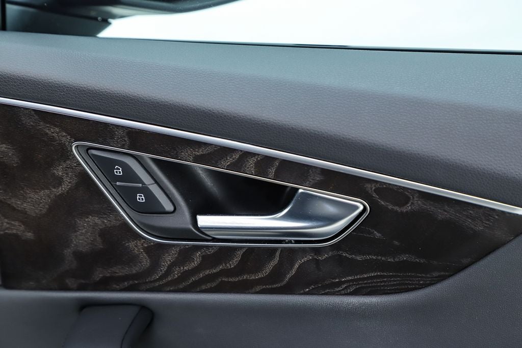 2023 Audi Q7 55 Premium Plus quattro