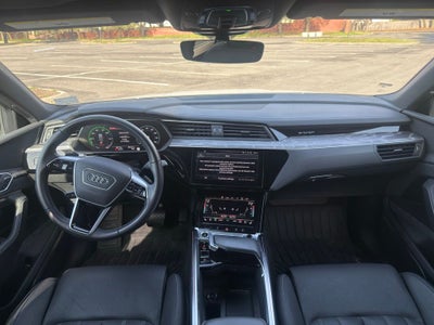 2023 Audi e-tron Prestige quattro