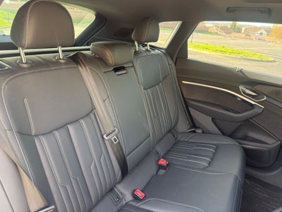 2023 Audi e-tron Prestige quattro