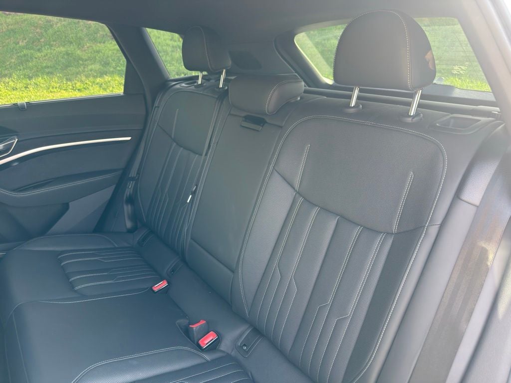 2023 Audi e-tron Prestige quattro