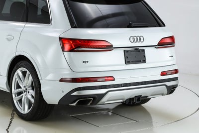 2025 Audi Q7 55 Prestige quattro