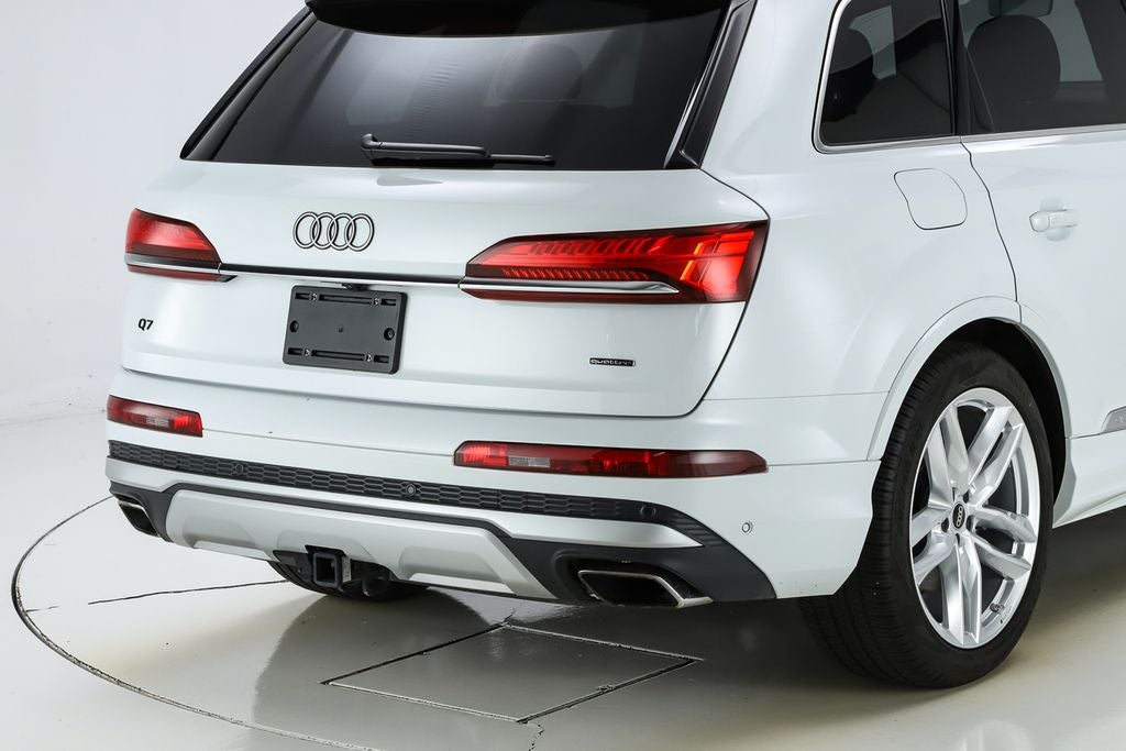 2025 Audi Q7 55 Prestige quattro