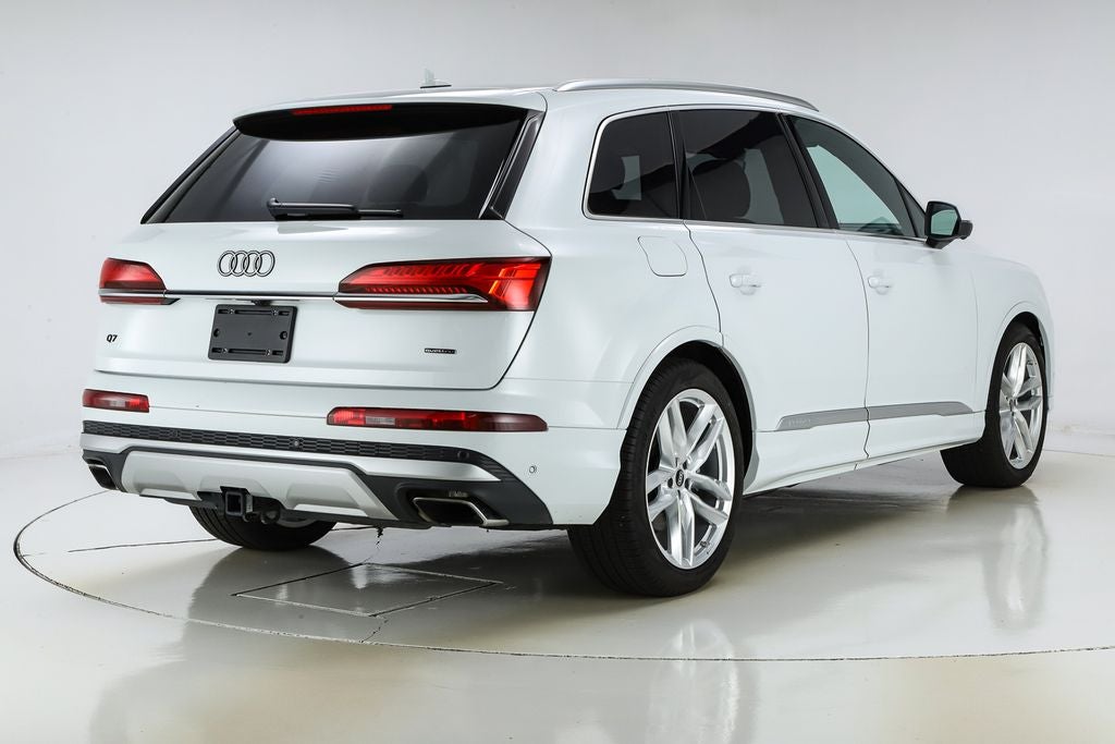 2025 Audi Q7 55 Prestige quattro