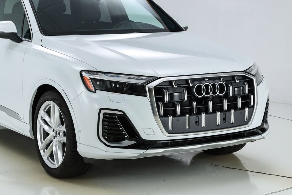 2025 Audi Q7 55 Prestige quattro