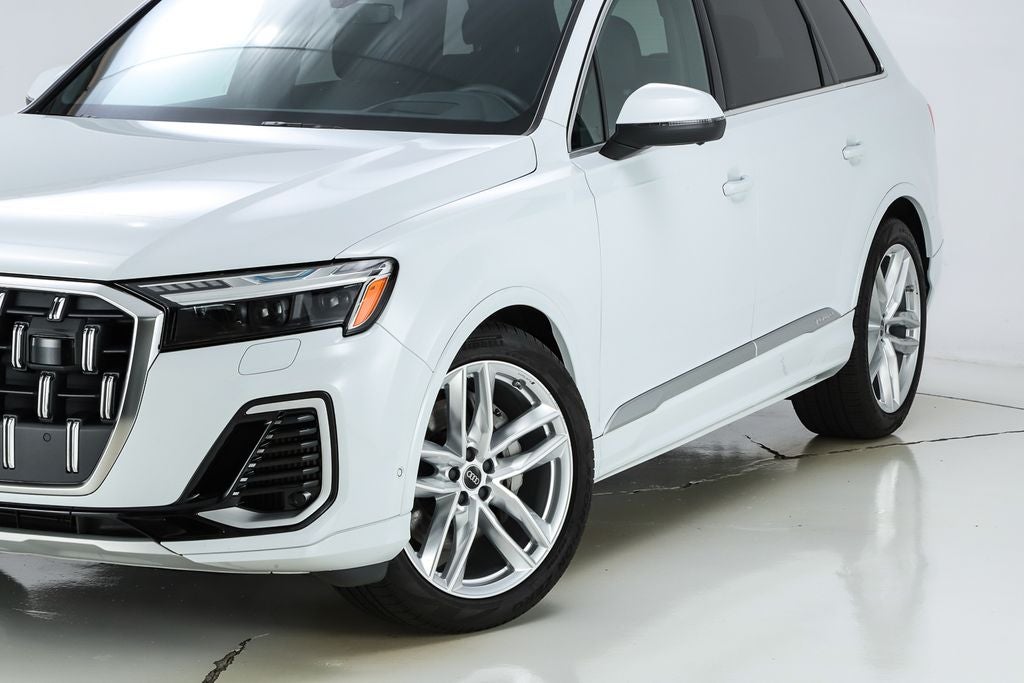 2025 Audi Q7 55 Prestige quattro