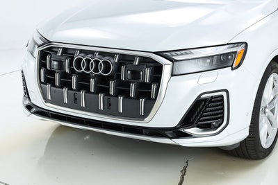 2025 Audi Q7 55 Prestige quattro