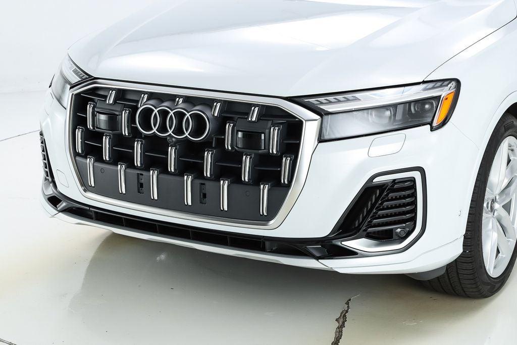 2025 Audi Q7 55 Prestige quattro