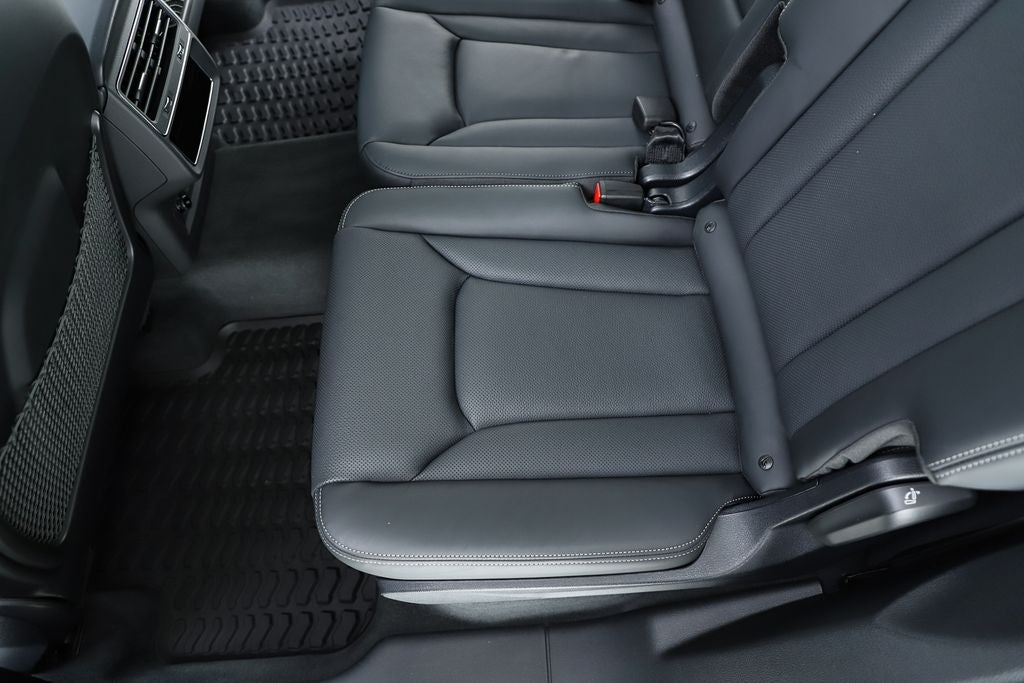 2025 Audi Q7 55 Prestige quattro