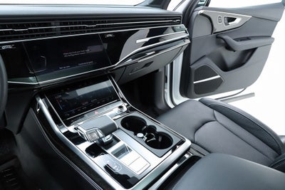 2025 Audi Q7 55 Prestige quattro