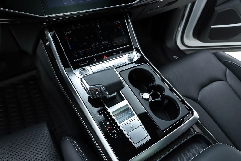 2025 Audi Q7 55 Prestige quattro