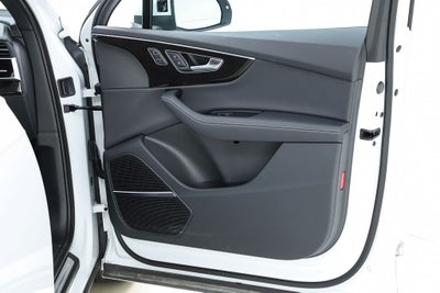 2025 Audi Q7 55 Prestige quattro