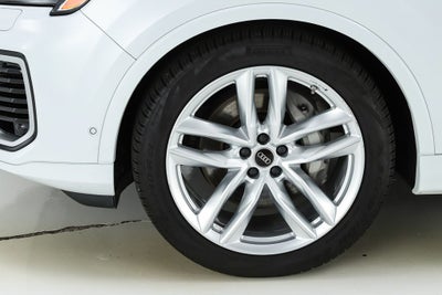 2025 Audi Q7 55 Prestige quattro