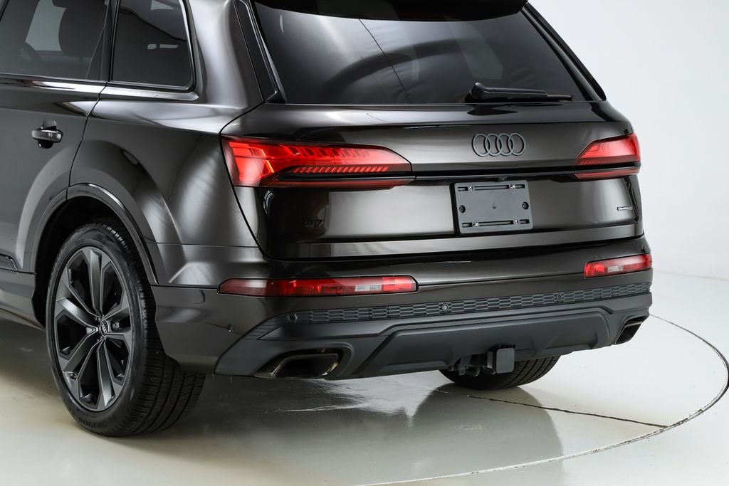 2025 Audi Q7 55 Prestige quattro