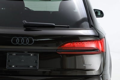 2025 Audi Q7 55 Prestige quattro