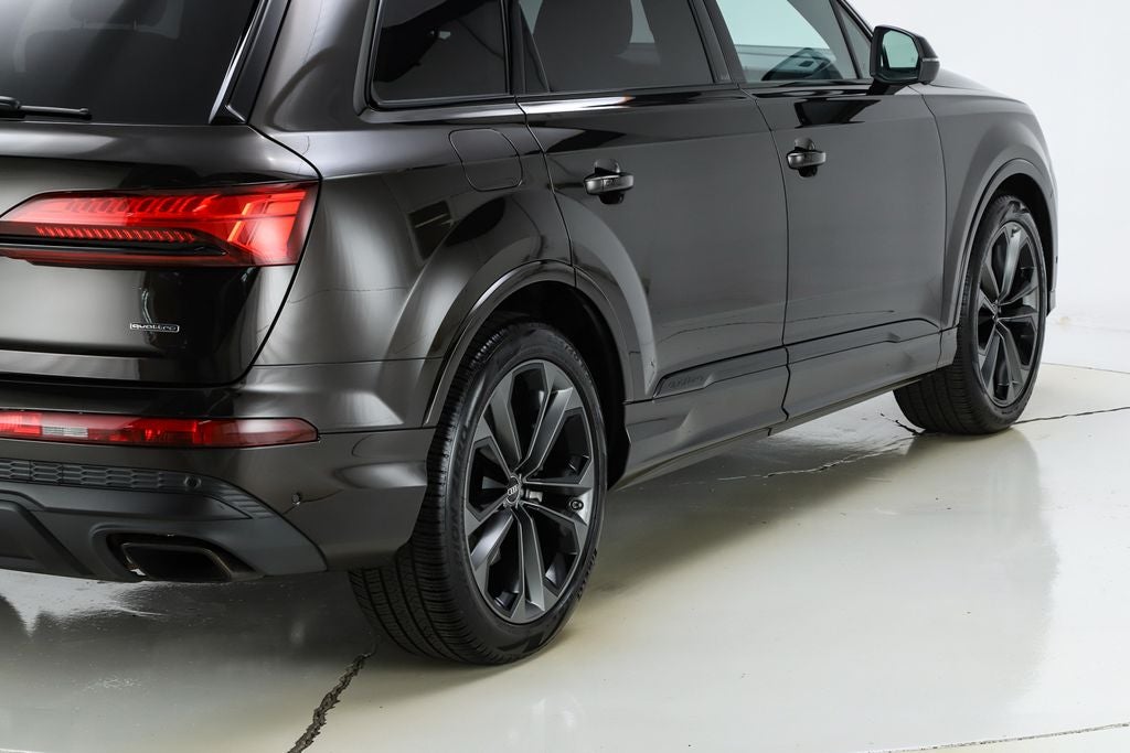 2025 Audi Q7 55 Prestige quattro