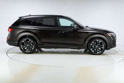 2025 Audi Q7 55 Prestige quattro