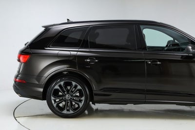 2025 Audi Q7 55 Prestige quattro