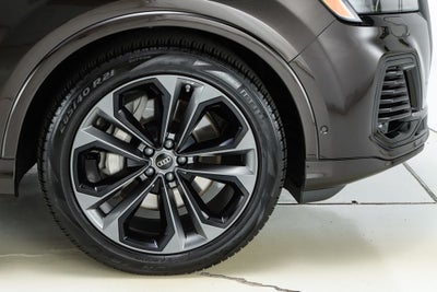 2025 Audi Q7 55 Prestige quattro