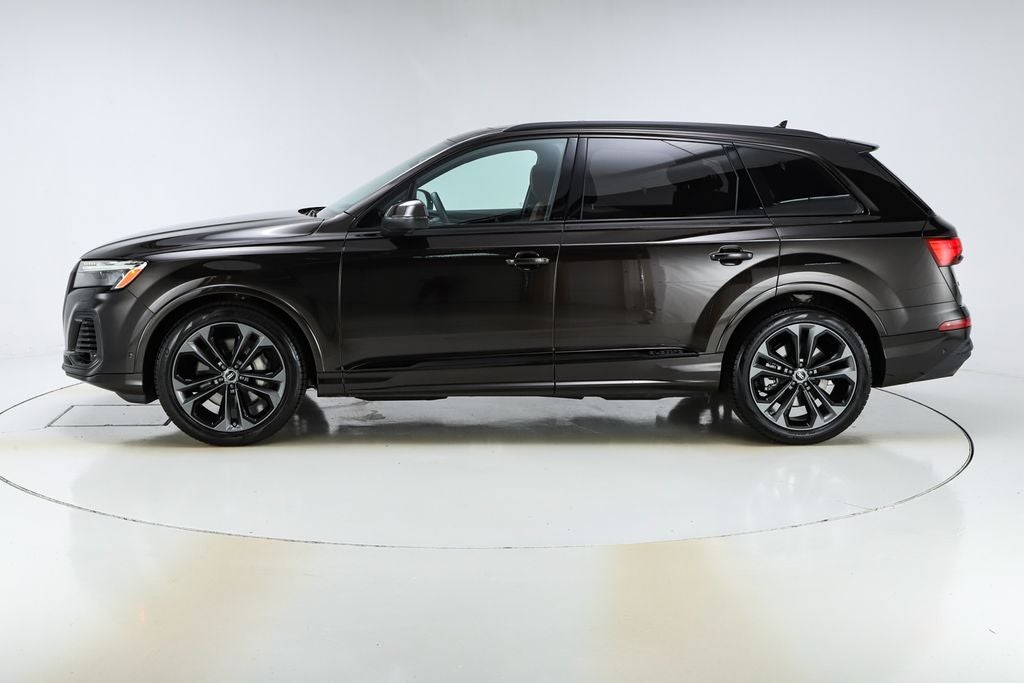 2025 Audi Q7 55 Prestige quattro