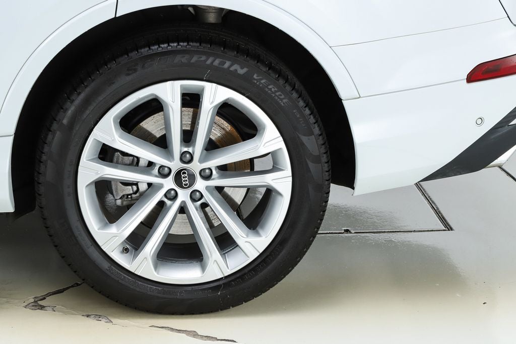 2025 Audi Q7 55 Prestige quattro