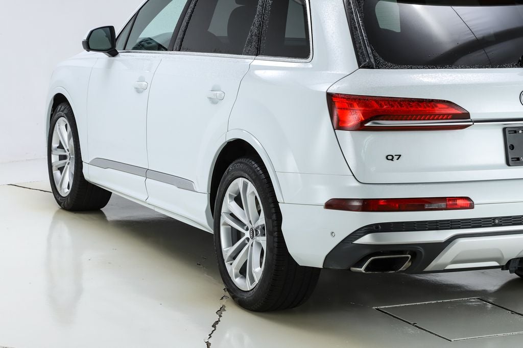 2025 Audi Q7 55 Prestige quattro