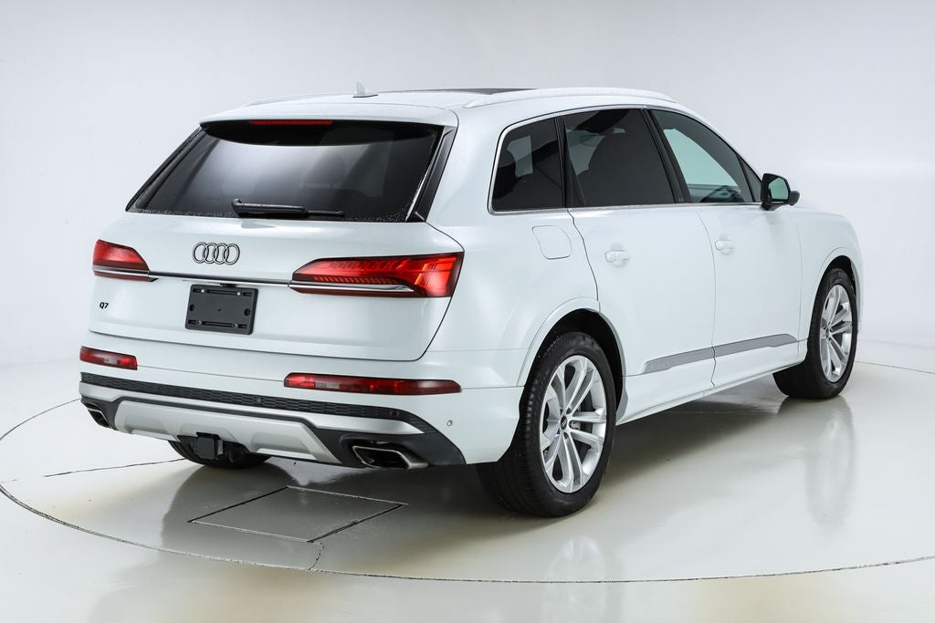 2025 Audi Q7 55 Prestige quattro