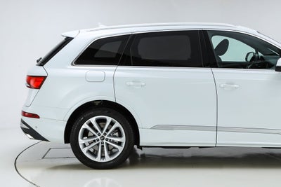 2025 Audi Q7 55 Prestige quattro