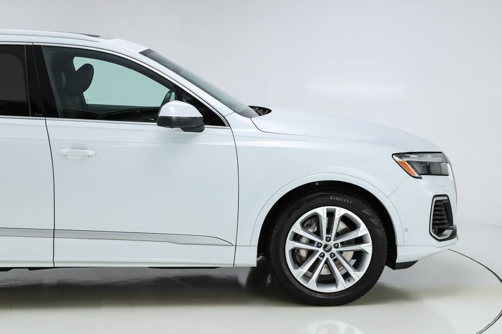 2025 Audi Q7 55 Prestige quattro