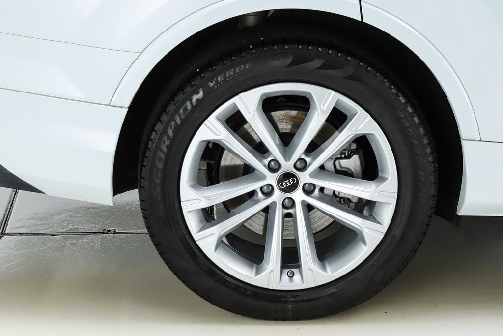 2025 Audi Q7 55 Prestige quattro