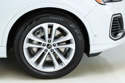 2025 Audi Q7 55 Prestige quattro