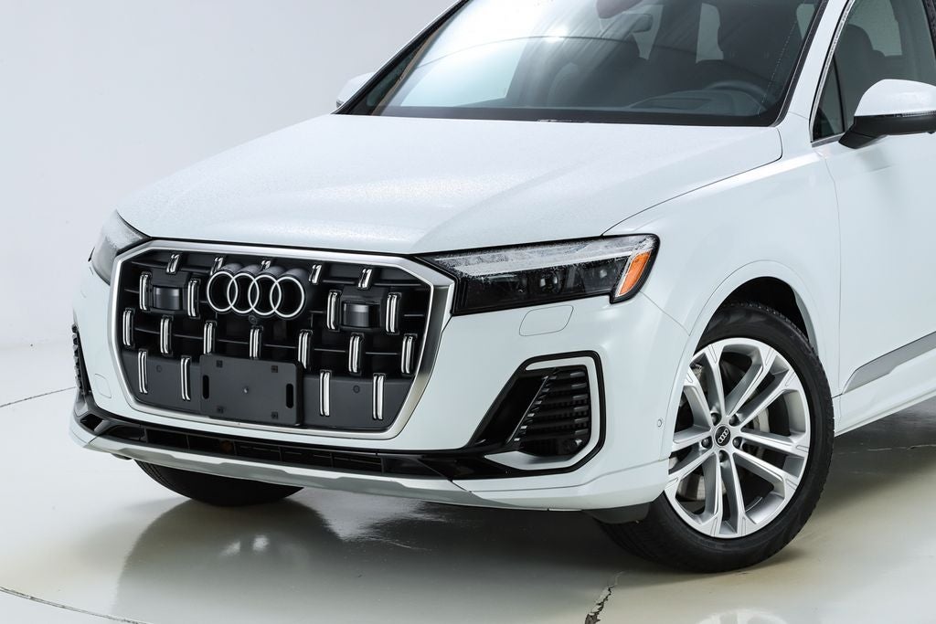 2025 Audi Q7 55 Prestige quattro