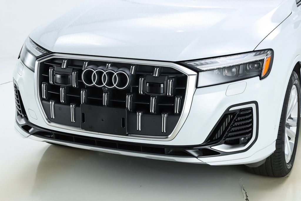 2025 Audi Q7 55 Prestige quattro