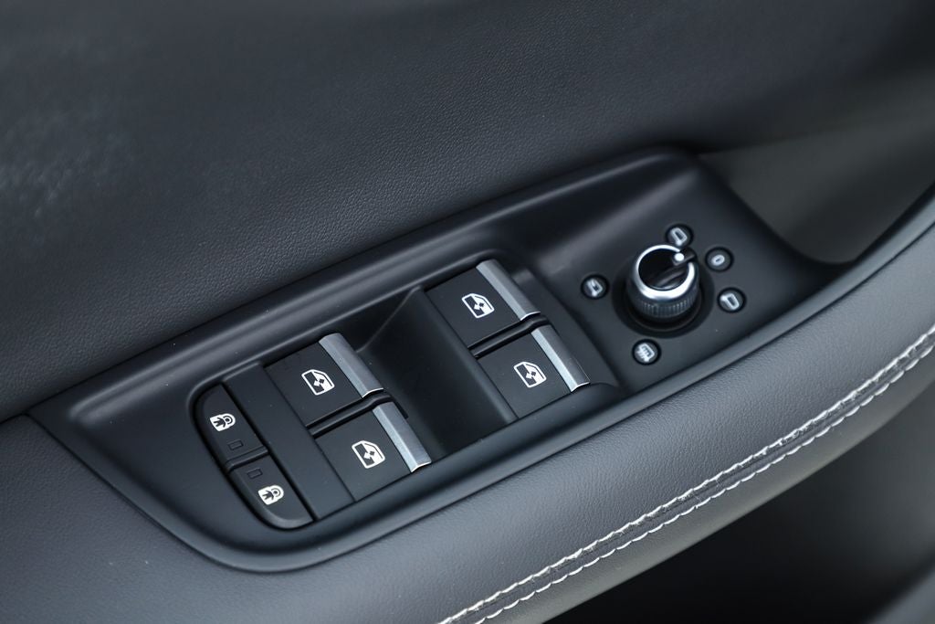 2025 Audi Q7 55 Prestige quattro