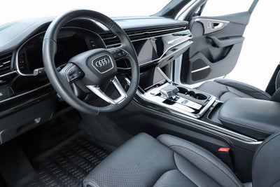 2025 Audi Q7 55 Prestige quattro