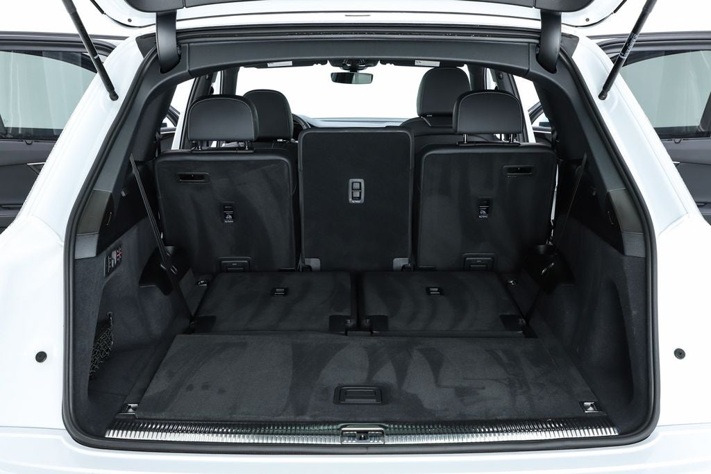 2025 Audi Q7 55 Prestige quattro