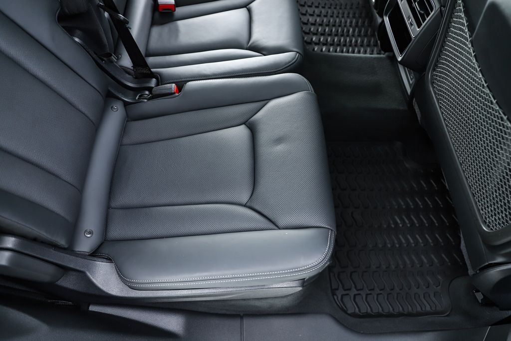 2025 Audi Q7 55 Prestige quattro