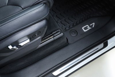 2025 Audi Q7 55 Prestige quattro
