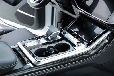 2025 Audi Q7 55 Prestige quattro