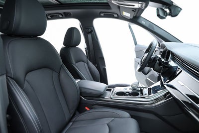 2025 Audi Q7 55 Prestige quattro