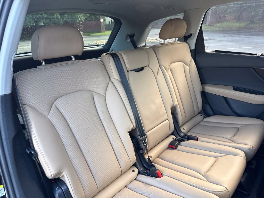 2025 Audi Q7 55 Prestige quattro