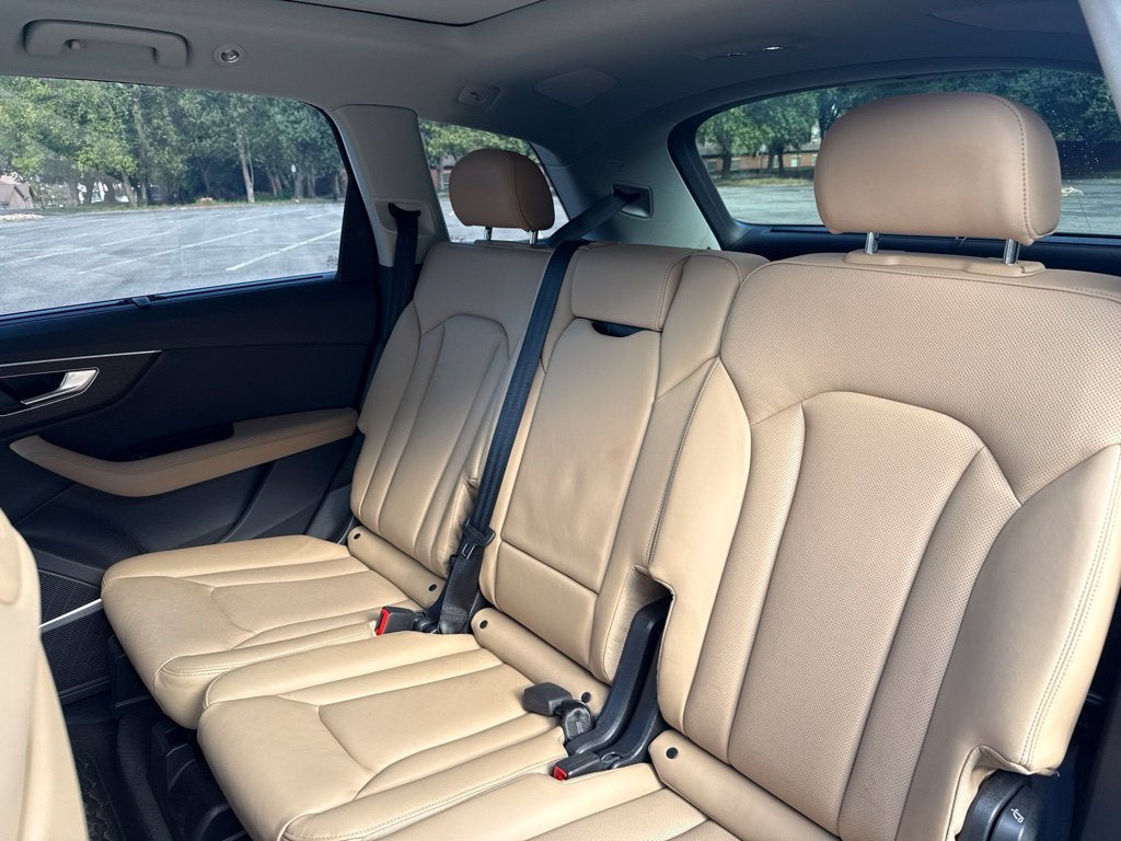2025 Audi Q7 55 Prestige quattro