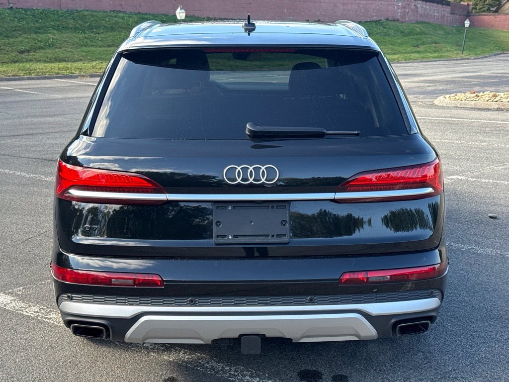 2025 Audi Q7 55 Prestige quattro
