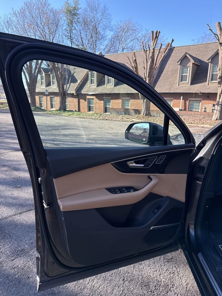 2021 Audi Q7 55 Prestige quattro