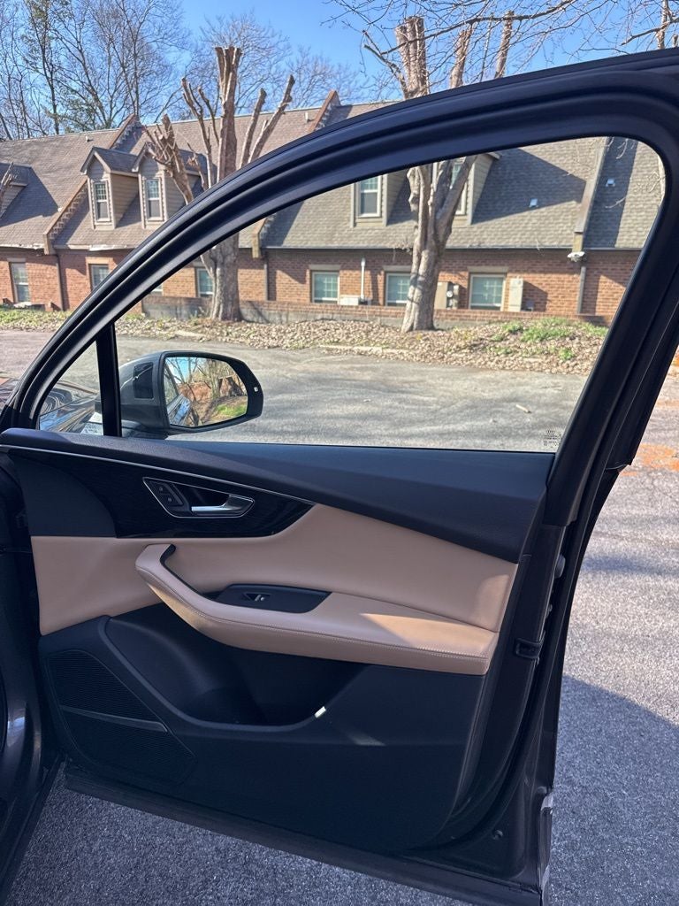 2021 Audi Q7 55 Prestige quattro