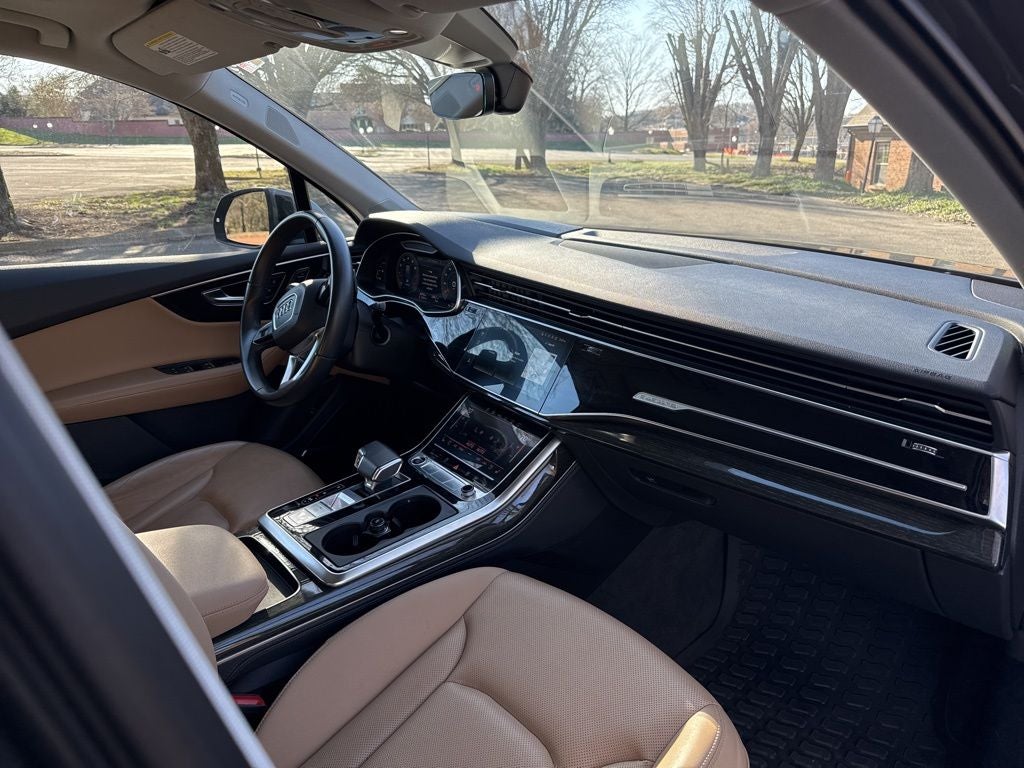 2021 Audi Q7 55 Prestige quattro