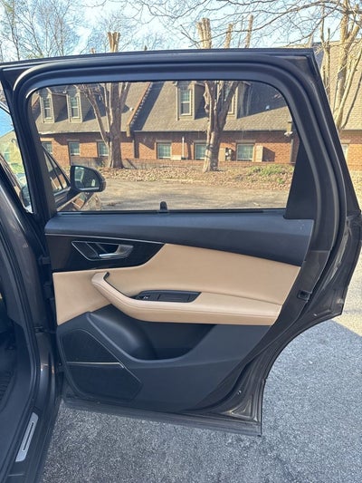 2021 Audi Q7 55 Prestige quattro