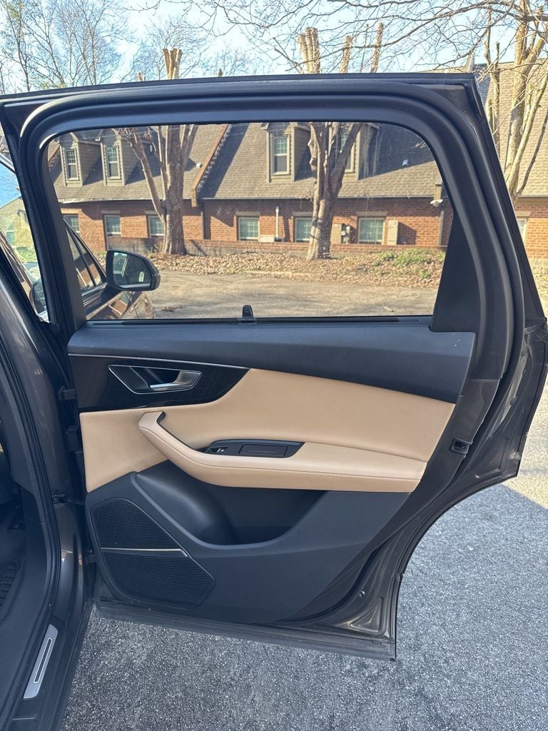 2021 Audi Q7 55 Prestige quattro