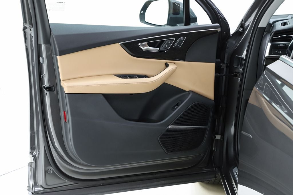 2021 Audi Q7 55 Prestige quattro