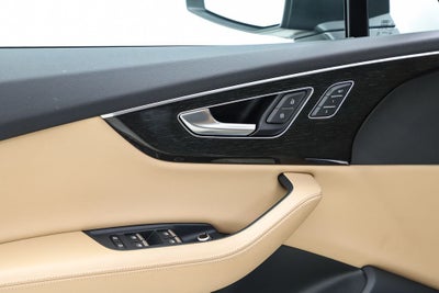 2021 Audi Q7 55 Prestige quattro