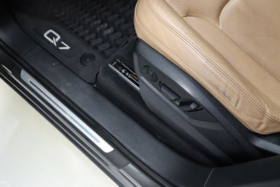 2021 Audi Q7 55 Prestige quattro